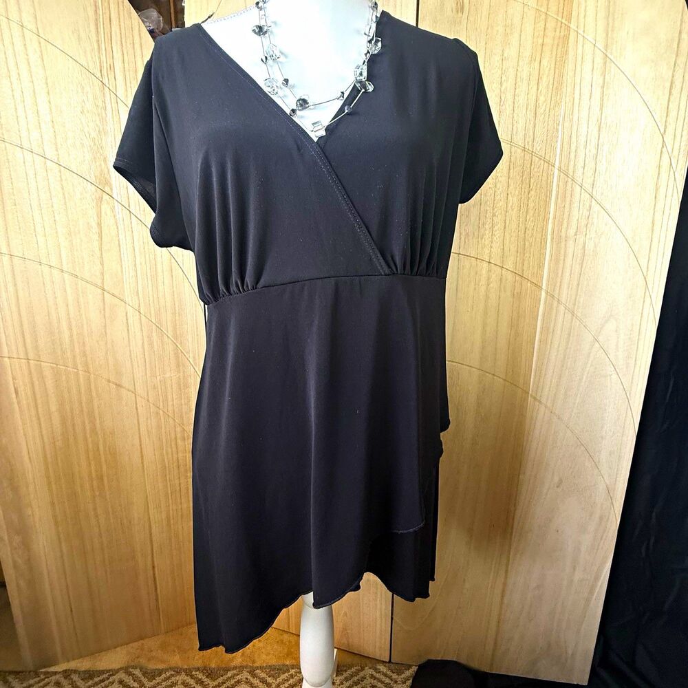 Vintage Y2K Dynamite Black Asymmetrical Handkerchief Hem Top 3X Whimsigoth Vampy